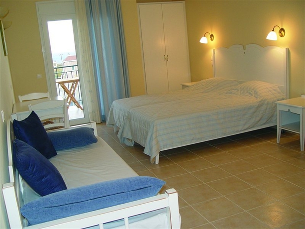 Imagen general del Hotel Astra Village Suites. Foto 11