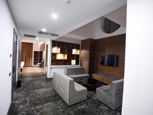 Imagen general del Hotel Astra hotel. Foto 16