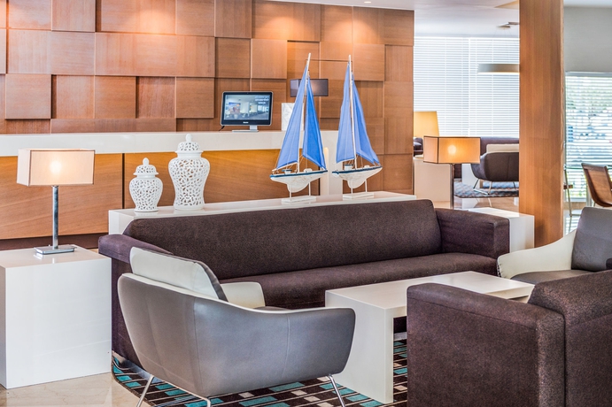 Imagen de los interiores del Hotel Astral Maris. Foto 10