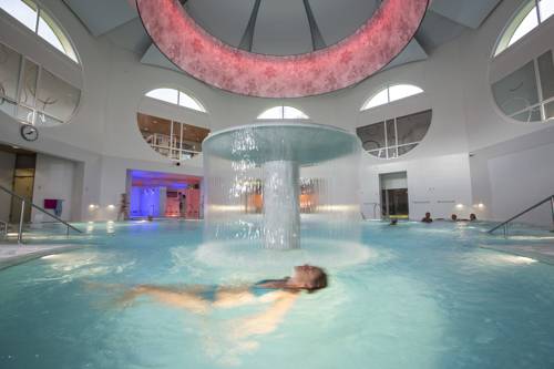 Imagen de la habitación del Hotel Astras, Scuol. Foto 11