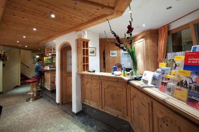 Imagen de los interiores del Hotel Astras, Vulpera. Foto 15