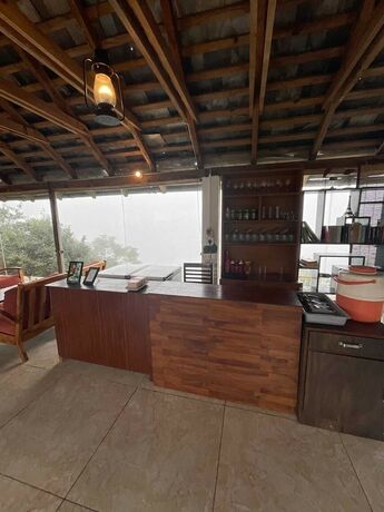 Imagen del bar/restaurante del Hotel Astre Vue Resort. Foto 18