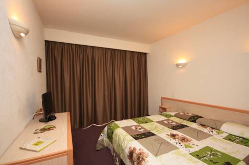 Imagen de la habitación del Hotel Astria. Foto 9