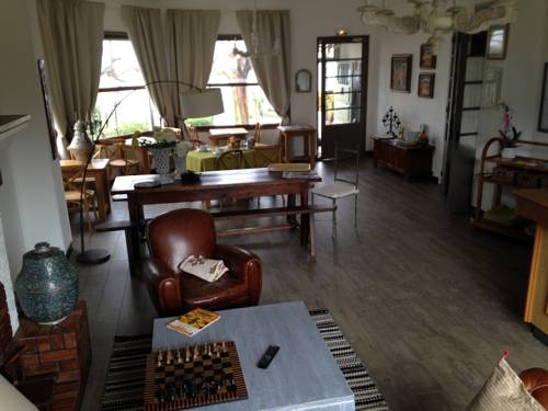 Imagen de la habitación del Hotel Astria. Foto 10