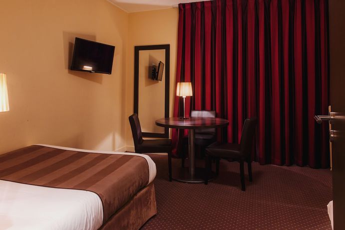 Imagen de la habitación del Hotel Astrid Caen centre. Foto 4