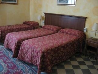 Imagen de la habitación del Hotel Astrid, Florencia. Foto 3