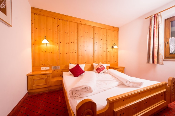 Imagen de la habitación del Hotel Astrid, Saalbach-Hinterglemm . Foto 8