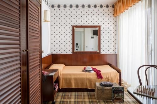 Imagen de la habitación del Hotel Astro, Lignano Sabbiadoro. Foto 8