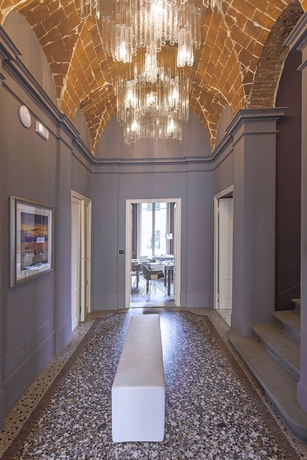 Imagen de los interiores del Hotel Astro Mediceo. Foto 14