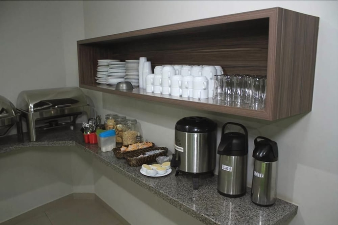 Imagen del bar/restaurante del Hotel Astro Palace. Foto 6
