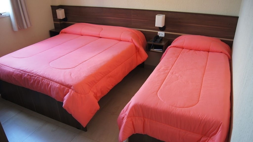 Imagen de la habitación del Hotel Astro, Sao Jose do Campos. Foto 7