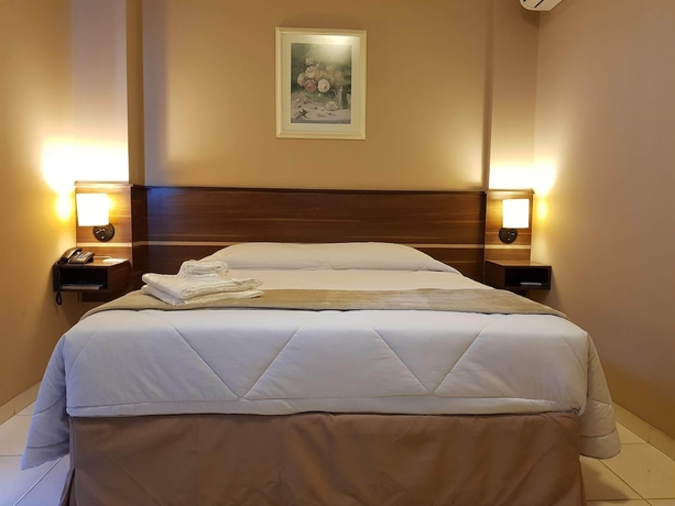Imagen de la habitación del Hotel Astro, Sao Jose do Campos. Foto 11