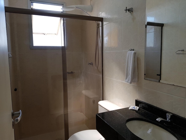 Imagen de la habitación del Hotel Astro, Sao Jose do Campos. Foto 14