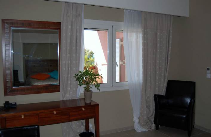 Imagen de la habitación del Hotel Astrolabe. Foto 8