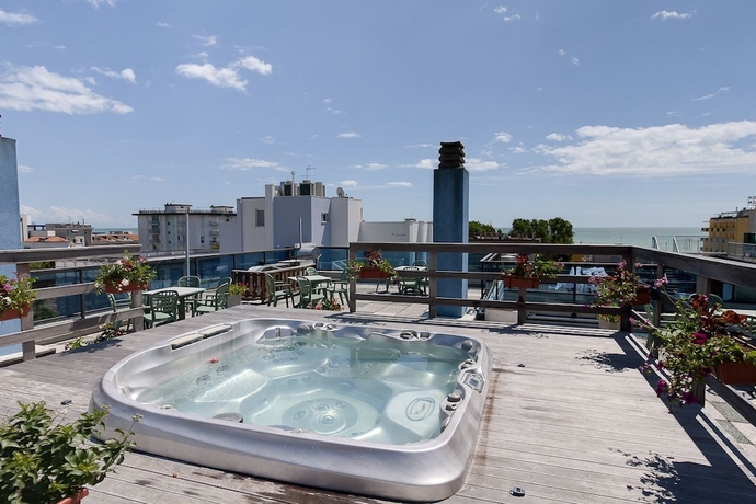 Imagen general del Hotel Astromare. Foto 1