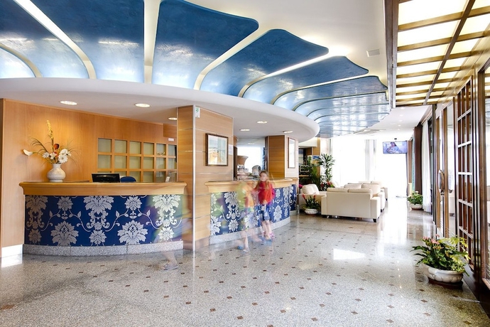 Imagen de los interiores del Hotel Astromare. Foto 17