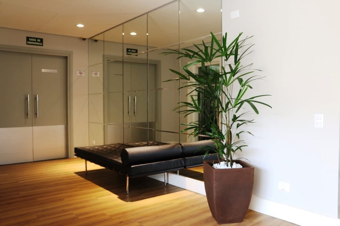 Imagen de los interiores del Hotel Astron Saint Moritz. Foto 13