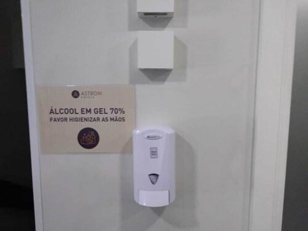 Imagen de los interiores del Hotel Astron Saint Moritz. Foto 15