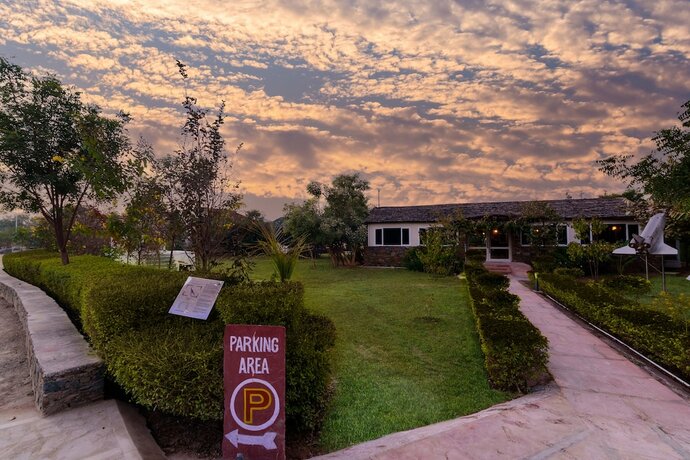 Imagen general del Hotel Astroport Sariska Treetop by Eight Continents. Foto 3