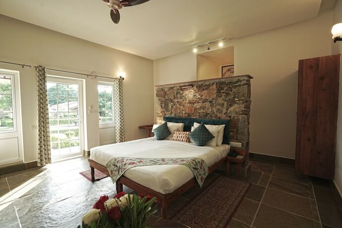 Imagen general del Hotel Astroport Sariska Treetop by Eight Continents. Foto 5