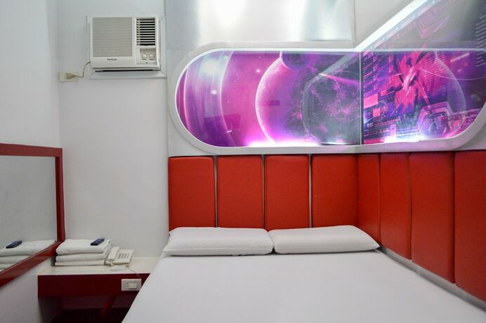 Imagen de la habitación del Hotel Astrotel Avenida. Foto 23