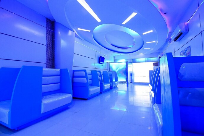 Imagen de los interiores del Hotel Astrotel Avenida. Foto 30