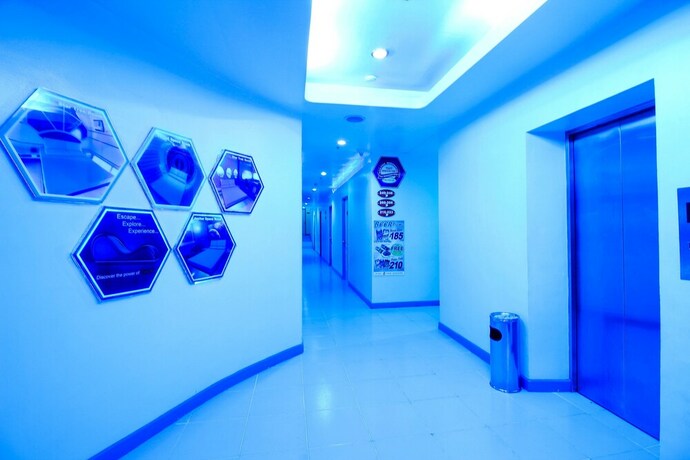 Imagen de los interiores del Hotel Astrotel Avenida. Foto 32