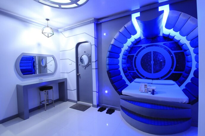 Imagen de la habitación del Hotel Astrotel Calamba. Foto 20