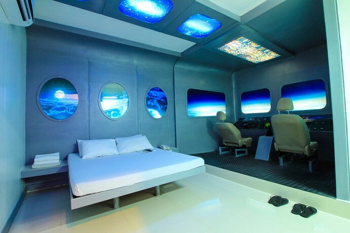 Imagen de la habitación del Hotel Astrotel Calamba. Foto 21
