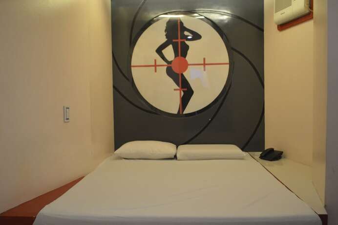Imagen de la habitación del Hotel Astrotel Calamba. Foto 22