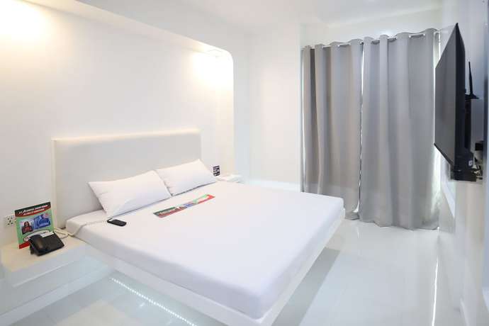 Imagen de los exteriores del Hotel Astrotel Divisoria. Foto 4