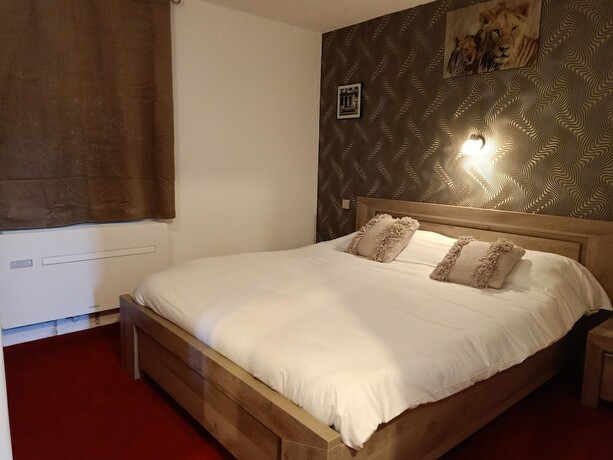 Imagen de la habitación del Hotel Astrotel Romorantin. Foto 17