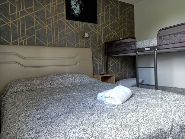Imagen de la habitación del Hotel Astrotel Romorantin. Foto 18