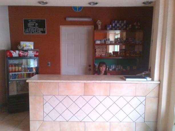 Imagen de los interiores del Hotel Astur. Foto 13