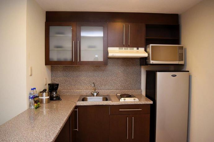 Imagen de los interiores del Hotel Astur Y Suites. Foto 9