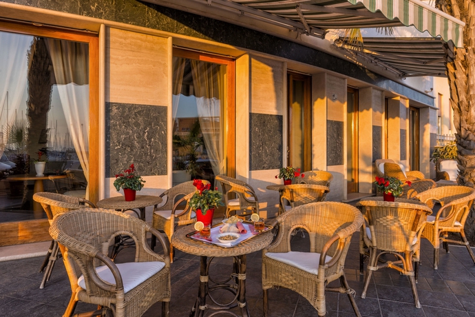 Imagen general del Hotel Astura Palace. Foto 2