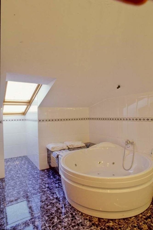 Imagen de la habitación del Hotel Asturias, Gijón. Foto 5