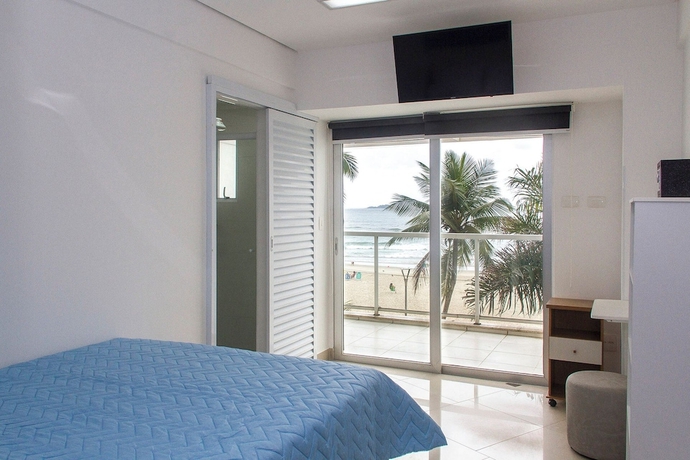 Imagen de la habitación del Hotel Asturias Mall Suites. Foto 6