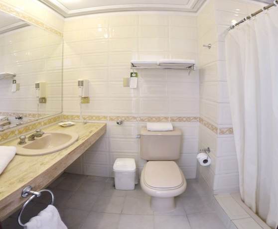 Imagen de la habitación del Hotel Asturias, Municipio Santa Cruz de la Sierra. Foto 15