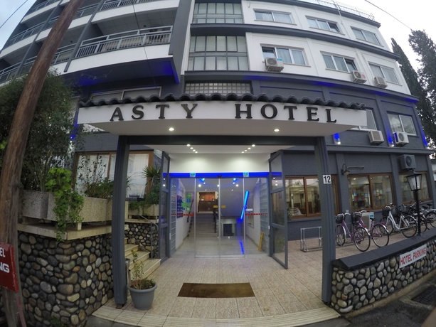 Imagen general del Hotel Asty. Foto 1