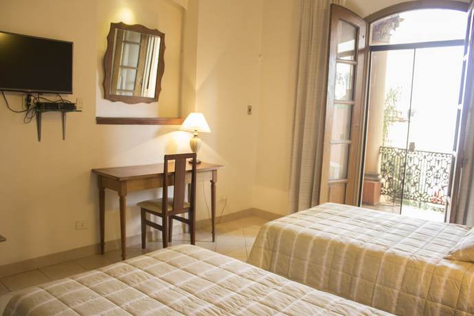 Imagen de la habitación del Hotel Asunci&oacute;n Palace. Foto 10