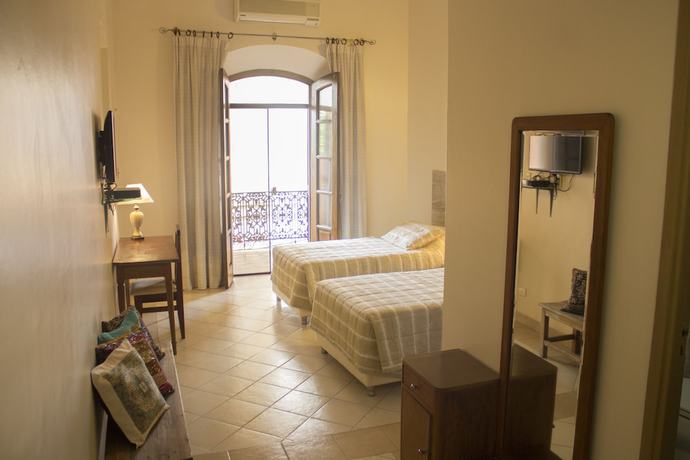 Imagen de la habitación del Hotel Asunci&oacute;n Palace. Foto 15