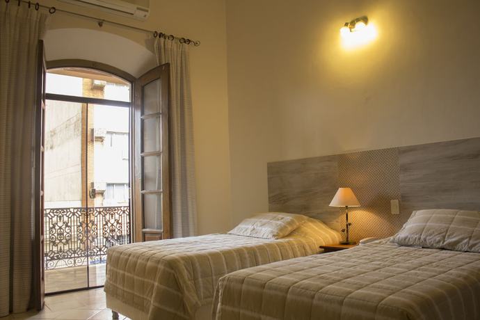Imagen de la habitación del Hotel Asunci&oacute;n Palace. Foto 16