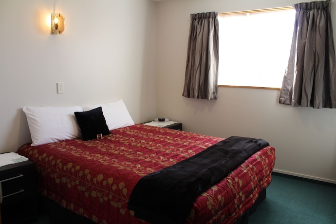 Imagen de la habitación del Hotel Asure Ambassador Motor Lodge. Foto 6