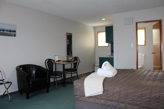 Imagen de la habitación del Hotel Asure Ambassador Motor Lodge. Foto 9