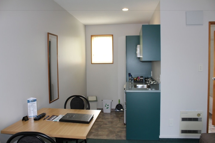 Imagen de la habitación del Hotel Asure Ambassador Motor Lodge. Foto 18