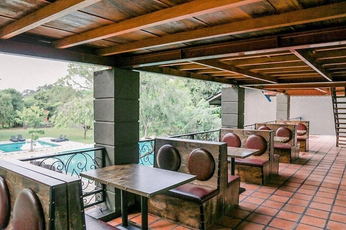 Imagen del bar/restaurante del Hotel Aswadduma. Foto 4