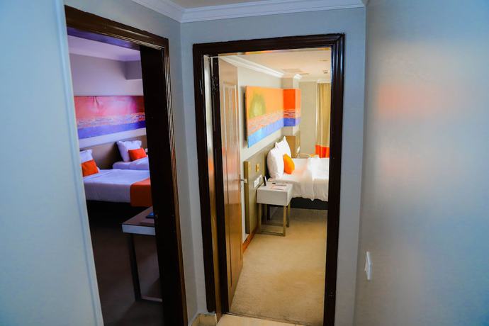 Imagen de la habitación del Hotel Aswan Plaza. Foto 11