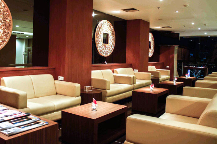 Imagen de los interiores del Hotel Aswin Hotel And Spa. Foto 13
