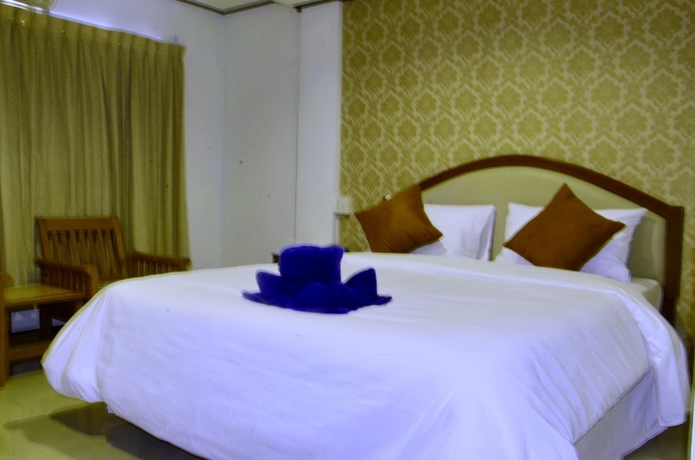 Imagen de la habitación del Hotel At Bangkok. Foto 14